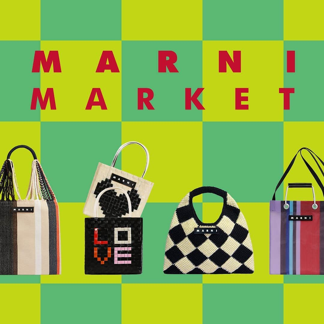 HANKYU.MODEのインスタグラム：「\11/30(木)オンライン販売スタート/ MARNI MARKET HANKYU ONLINE 11/30(木)20:00　阪急公式オンラインストア  11/30(木)20時より、不思議なマルニマーケットのガーデンが、ホリデーシーズンに向けて「阪急公式オンラインストア」に登場！  緑のチェックが続くサイト内で、ホリデーギフトにおすすめのモノトーン＆レッドの様々なバッグが潜んでいます。 ハートとLOVEのメッセージが差し込まれたラブミニバスケットの、ホワイトハートと、ブラックハートの2色が先行販売！ そのほか、アニマルバスケットのブラックキャット、ミニバスケット、ダイヤモンドバスケット、ステンシルバッグ、ラブバスケットなどのモノトーンカラーが勢ぞろい。小ぶりなタハバッグはレッドもおすすめ！  ストライプバッグのミニショルダーとトートバッグの最新色のロイヤル、秋冬シーズン１番人気のカラーのキャラメルブラウンや、ハンモックバッグのナイトブルー、パープル、ポピーレッドなどのカラーも、コーディネイトしやすくおすすめです。 秋にデビューしたばかりの、コロンビアの職人による手編みのニットバッグ、チェスボードショルダーバッグなどのモノトーンカラーは、ホリデーシーズンのコーディネイトにピッタリです。 京都の千總で染色されたバンダナとトートバッグからは、人気の花柄バッグや、ギフトで人気のバンダナなど、日本でつくられている製品も、ご紹介いたします。  詳細は、「阪急公式オンラインストア」特設サイトに、各商品の発売日、写真、カラーバリエーション、サイズ、価格などの詳細を掲出中！ 人気のバッグはそれぞれ、発売日が異なります。ストーリーズURLより、詳細をご確認ください。  マルニ マーケット 阪急公式オンラインストア 11/30(木)20:00～12/4(月)4:59まで  #marnimarket #マルニマーケット #marnimarketonline  #hankyumode #hankyu #阪急うめだ本店 #阪急本店 #うめはん #ファッション  #hankyumode23aw #hankyumode23awbag #新作バッグ #マルニバッグ #アニマルバスケット #バスケットバッグ #クリスマスプレゼント #ミニバスケット #ストライプバッグ」