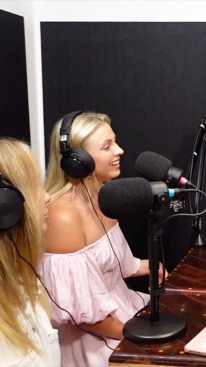 Beginning Boutiqueのインスタグラム：「Moving a nation with @alexa_leary 🦋 Now available on Spotify and Apple Podcasts 🫶🏼✨」