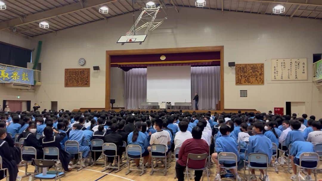 森田釣竿のインスタグラム：「質疑応答でカツオコールのリクエスト🤣」