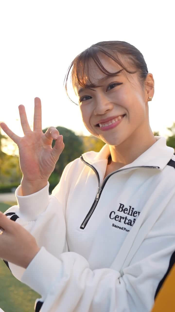 杉原愛子のインスタグラム：「今回はこれに挑戦🤸‍♂️I will try this！  基本練習の積み重ねが大事☝️ 体幹ブレてへんやろ🤫 #challenge #体操 #canyoudothis #aikosugihara  #倒立 #handstand #Shorts」