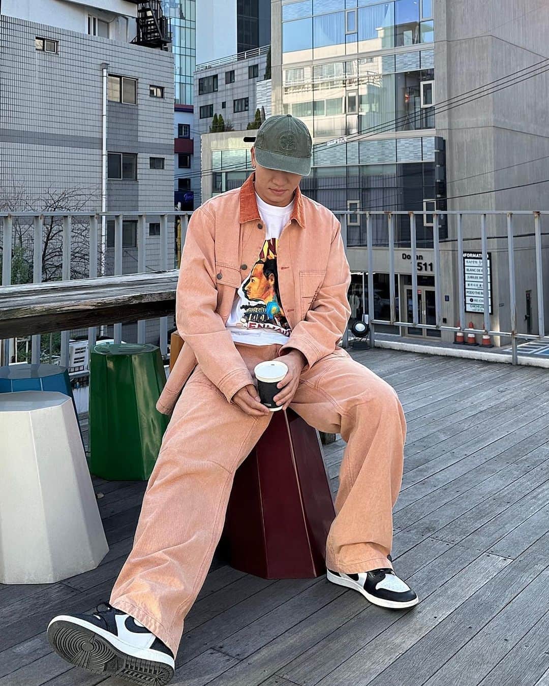ゲコのインスタグラム：「ENLIGHTENED💡 @actseoul」