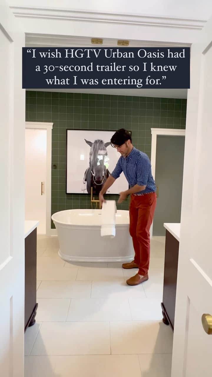 HGTVのインスタグラム：「👉 Here’s what you get if you win HGTV Urban Oasis 2023: A beautiful + charming (fully furnished!) historic bungalow crafted by designer @bpatrickflynn and his one-of-a-kind team in Louisville, KY. 🤩 And that’s not all! The prize package also includes an all-new Mercedes-Benz GLC and $50K cash from Viva. 🎉 Enter now at hg.tv/Urban or our bio link!   No purchase necessary. Ends 11/21. See hg.tv/UO for rules.」