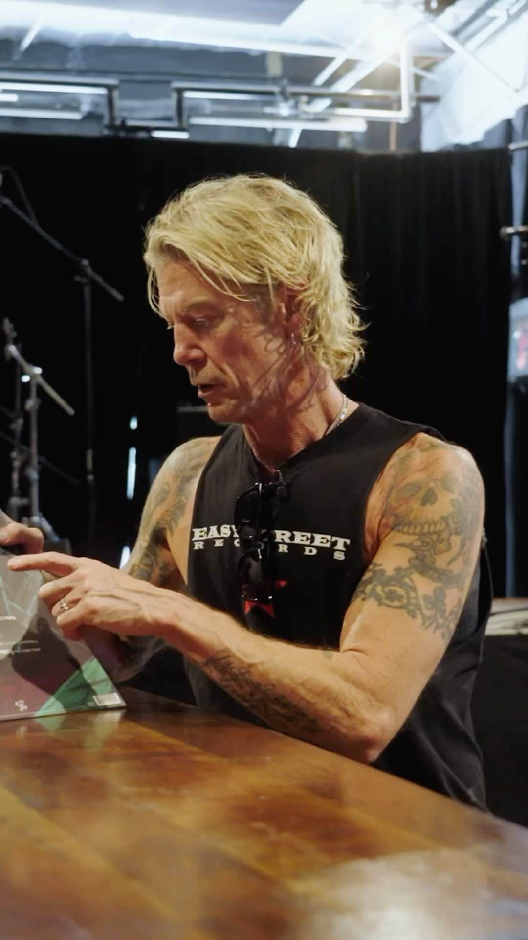 ダフ・マッケイガンのインスタグラム：「Duff on his Lighthouse album track Forgiveness.   Watch all Lighthouse album track by track commentary at duffonline.com/releases/lighthouse  #duffmckagan #gunsnroses #lighthousealbum #vinyl #vinylcollection #vinylcommunity」