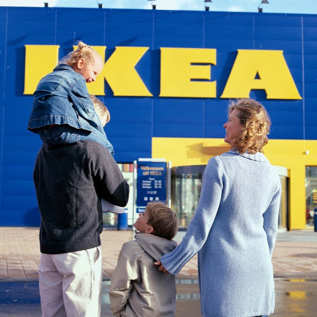 IKEA USAさんのインスタグラム写真 - (IKEA USAInstagram)「Holiday hosting? Get it today, gather tonight! Tag someone you want to shop with! Start shopping at link in bio.」11月15日 5時01分 - ikeausa