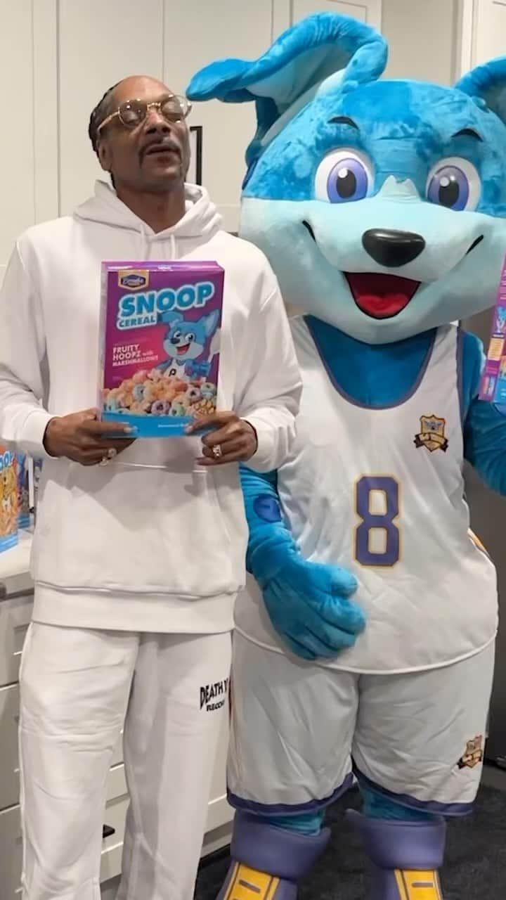 スヌープ・ドッグのインスタグラム：「@snoopcereal available @amazon @masterp @post_cereals」