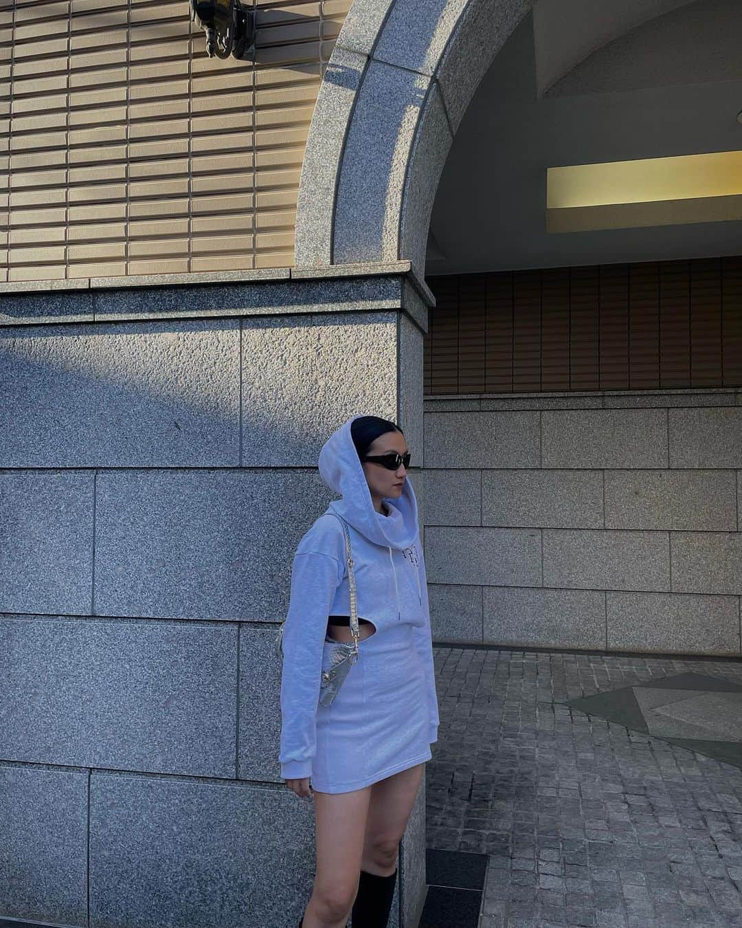 FIG&VIPERさんのインスタグラム写真 - (FIG&VIPERInstagram)「【 NEW 】  ・Side cut out hoodie mini dress ¥7,920 (tax included)  _______________________________________________  #figandviper」11月14日 20時37分 - figandviper