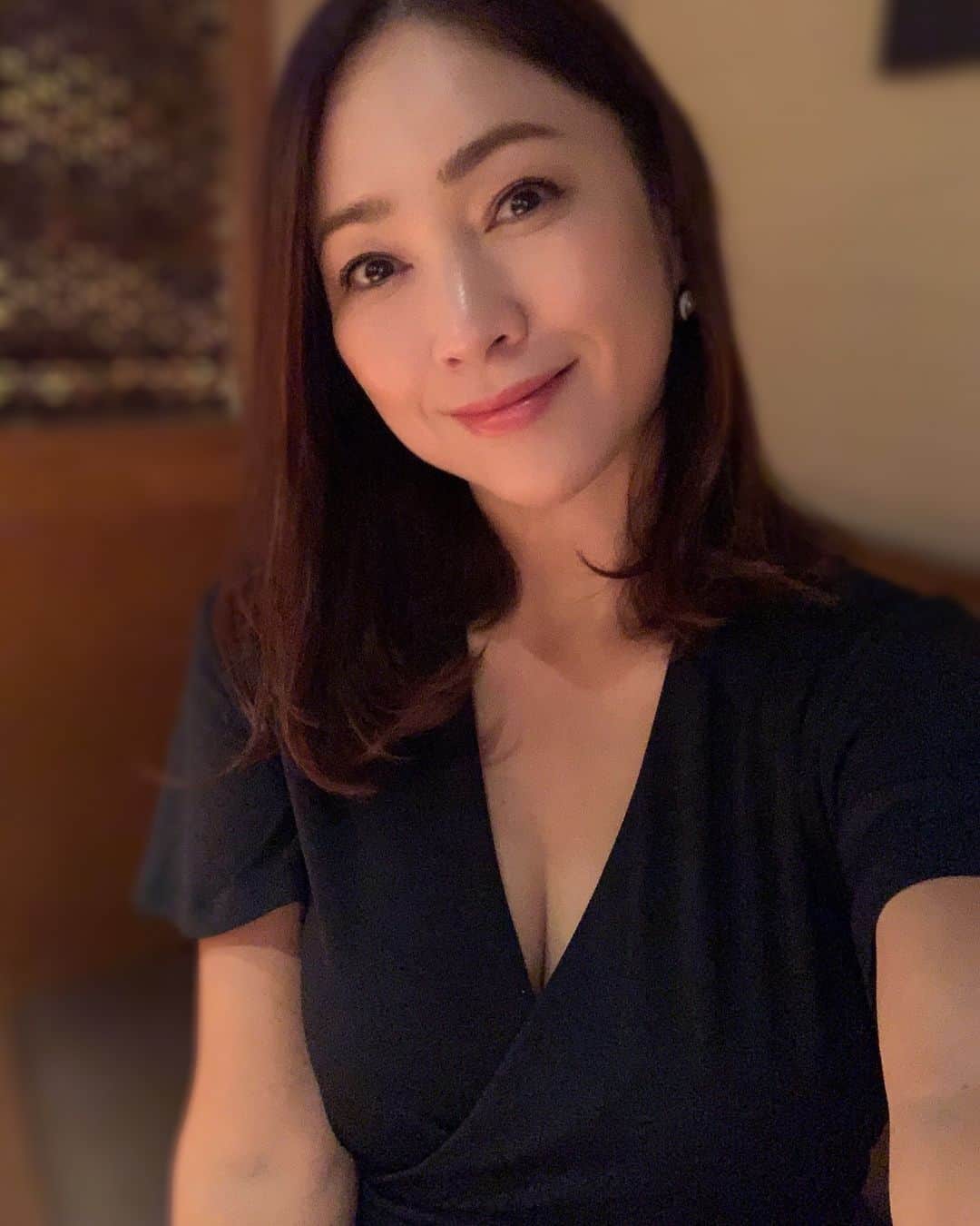 田中悦子のインスタグラム：「こんばんは❣️  なんかね、 私のなりすましがまたチラホラといるそう。 私はここだけ☝️ フォロワー13万人のたなえつですので みなさん、お気をつけて☺️  #いつもありがとう」