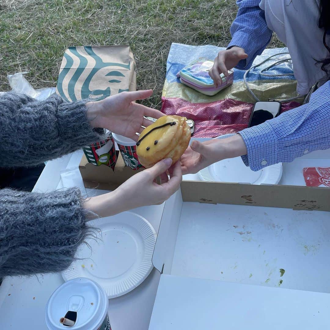 能登谷このんさんのインスタグラム写真 - (能登谷このんInstagram)「寒くなる前にピクニック出来て良かったあ」11月14日 20時50分 - konon_0212
