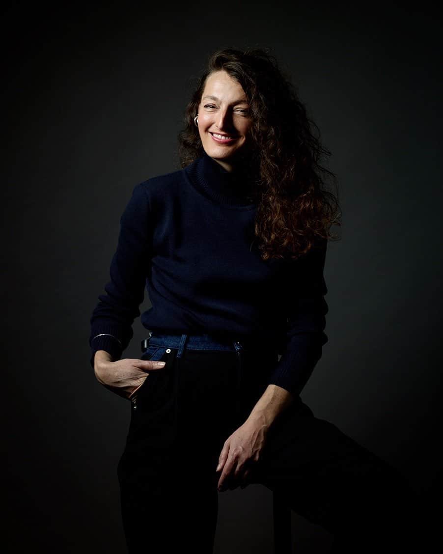 ヴァランティンゴティエのインスタグラム：「Notre chère, tendre, passionnée, engagée et courageuse Valentine prise en photo par son ami de cœur Thibault Stipal @thibault.stipal」