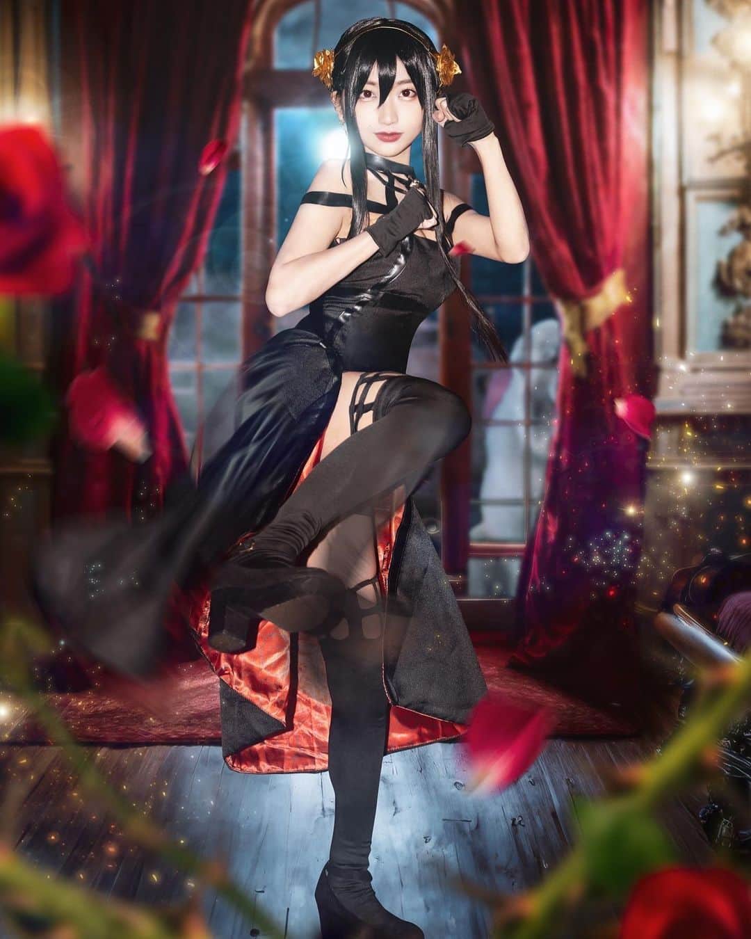 仮面女子のインスタグラム：「SPY FAMILY  ヨルフォージャー 🎃🎃🎃🎃🎃 @moa_tsukino 💜」