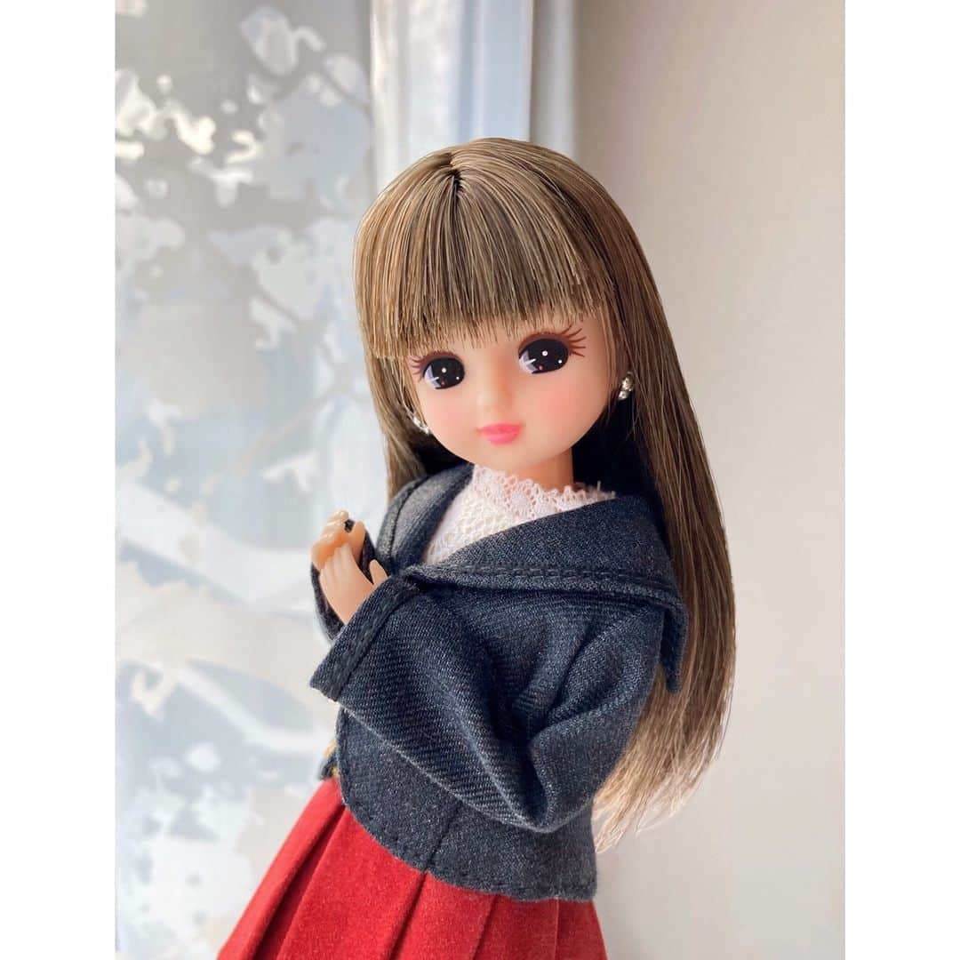 リカちゃんのインスタグラム：「教育には終わりはない - アーサー・コナン・ドイル - #名言  大人になっても、好奇心をもってずーっと学んでいきたいな♪  Education never ends. - Arthur Conan Doyle -  #リカちゃん #fashion #ootd #hairstyle #licca #liccadoll #japanesedoll #japan #girl #instadaily #instagood #instagramjapan #instagram」