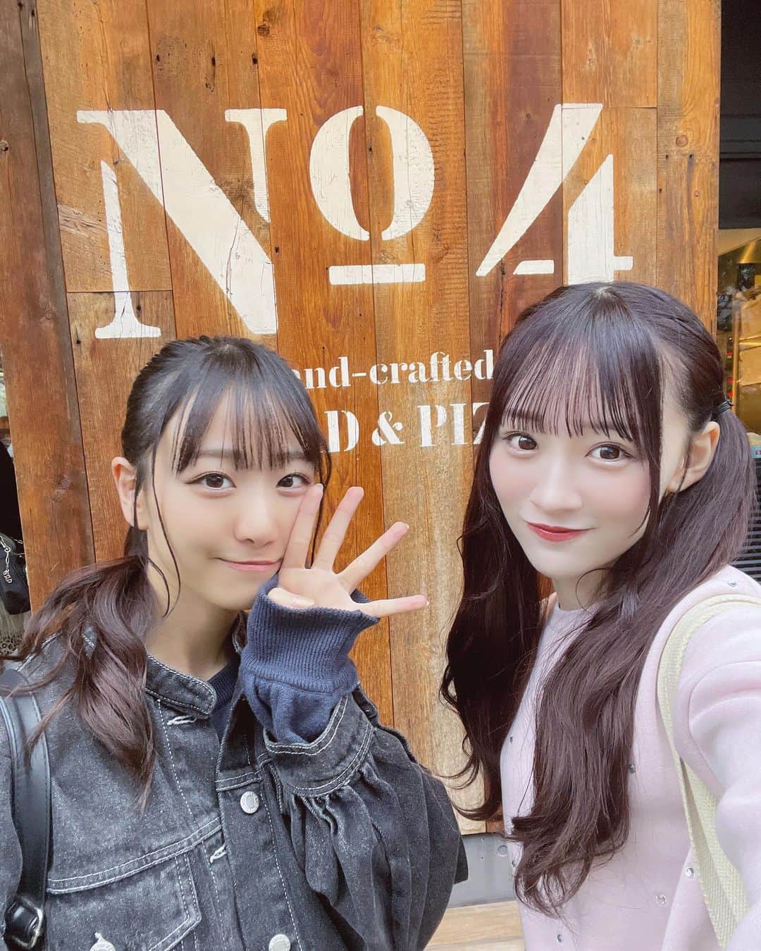 音嶋莉沙のインスタグラム：「しょーこと久しぶりにカフェに行った🍔♡ 前に行こうとして断念した所だったから行けて嬉しかったな〜 フレンチトーストフワフワで口の中でとろけて 美味しかった🍞」