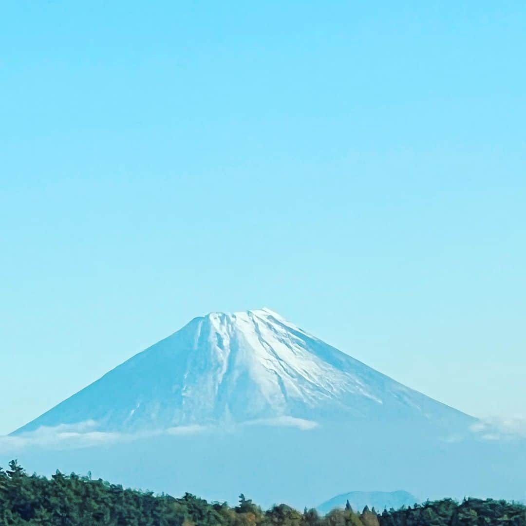 篠原信一のインスタグラム：「今日の富士山  #富士山  #日本一」