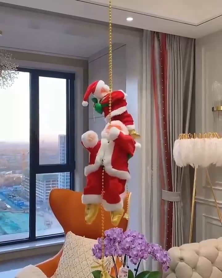 SHEINのインスタグラム：「HO-HO-HO, Operation: Cheer is a go! 🪖❄✨   🔎24379280  #SHEIN #SHEINforAll #SHEINstyle #fashion #chic #saveinstyle」