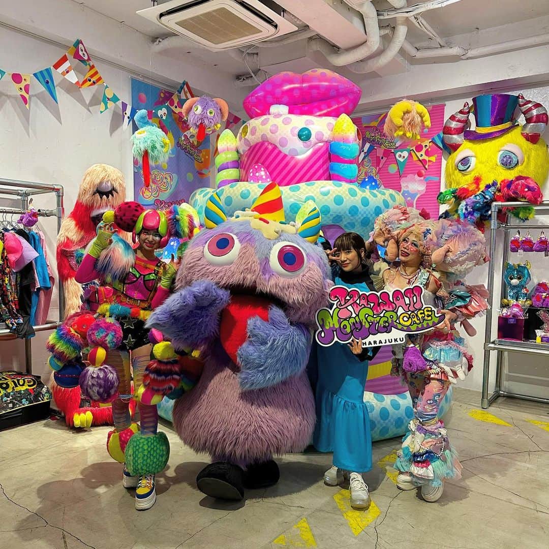KAWAII MONSTER CAFEさんのインスタグラム写真 - (KAWAII MONSTER CAFEInstagram)「Thank you @karin.tempurakidz 👶🏻🍓💞💫  POP UP EVENT 【Colorful Halloween】 10.19 - 10.22 / 10.26 - 10.31  #kawaiimonstershop #kawaiimonstercafe  #japan#tokyo#harajuku#tokyotrip#tokyotravel#popup#6dokidoki#decora#harajukugirls#japanesegirl #harajukufashion#hapajukufood#takeshitastreet」11月14日 21時31分 - kawaiimonstercafe
