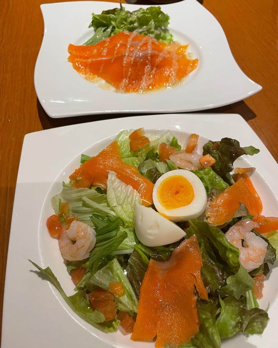 黒山健一のインスタグラム：「食の旅❗️ 気になっていた店に行ってみた❗️ イタリアンですわ🇮🇹 Buono😍  #食の旅 #イタリアン」