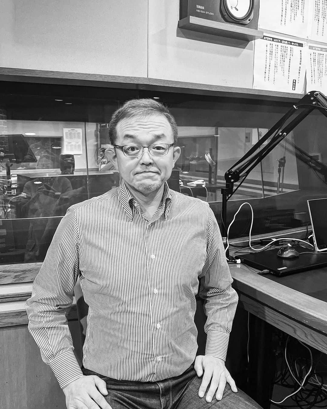 伊藤沙菜のインスタグラム：「・ 毎週木曜日 16:20~の10分間は FMノースウェーブ『ドリカフェ〜Dreamers Cafe〜』です🌈✨🌈 @northwave825  ㅤㅤㅤㅤㅤㅤㅤㅤㅤㅤㅤㅤㅤ 経済を勉強されているNicciさんと共に 北海道で活躍されている企業のトップをお招きして根掘り葉掘り普段聞けないようなお話しを伺っていきます✨ ㅤㅤㅤㅤㅤㅤㅤㅤㅤㅤㅤㅤㅤ 11月のゲストは、リージョンズ株式会社 代表取締役 高岡幸生さんです✨ ㅤㅤㅤㅤㅤㅤㅤㅤㅤㅤㅤㅤㅤ リージョンズは採用・転職コンサルティング事業をされています🙇🏻‍♀️🙇🏻‍♀️✨ ㅤㅤㅤㅤㅤㅤㅤㅤㅤㅤㅤㅤㅤ 札幌市、仙台市、宇都宮市 オフィスが東京都にもあり各地で活躍されている会社さんです🙇🏻‍♀️🙇🏻‍♀️✨  高岡代表も会社立ち上げ当初は大変だった時期もあったそうで稲盛和夫さんのCDの言葉  「今は燦然と輝いていない自分かもしれないが、絶対に諦めてはいけません。」 「そのうちに幾何級数的に力がついてきます。」「あきらめないことです。」と毎朝の叱咤激励に心を強くし乗り越えたお話しも伺うことができました🙇🏻‍♀️🙇🏻‍♀️✨  学ぶことがたくさんありあ っという間に時間が過ぎてしまいました🙇🏻‍♀️🙇🏻‍♀️✨  是非放送お聞きください💁🏻‍♀️🙇🏻‍♀✨」