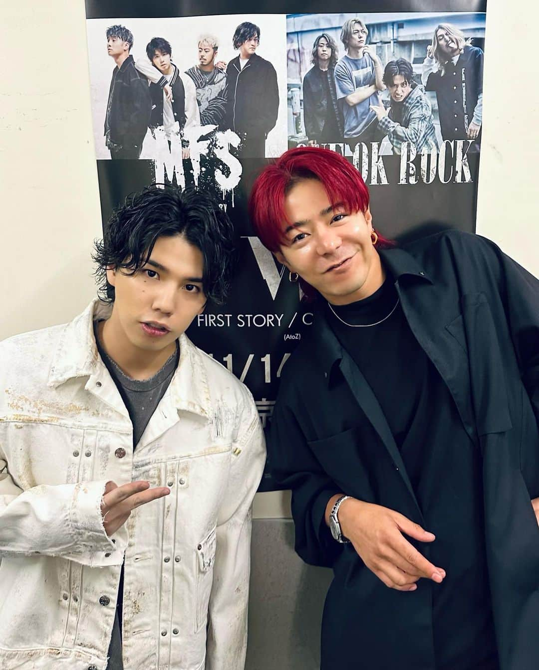 高木琢也のインスタグラム：「今回のライブに向けてhiroの想いに心打たれました😋真剣な姿かっこよかったよ🔥 #myfirststory  #oneokrock  #TOKYODOME #ヘアメイク」