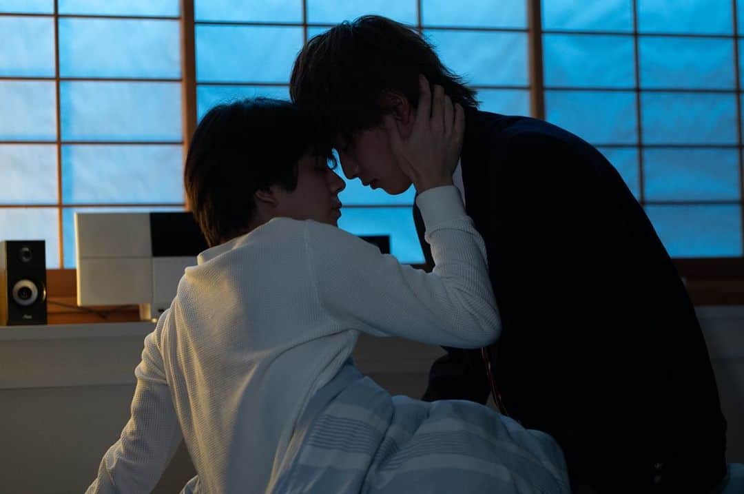 宇佐卓真のインスタグラム：「キス kiss キス~LOVE ii SHOWER~  第3話出演させていただいてます！  前回に引き続き那須とのコンビでお送りします。 お楽しみに  11/16（木）深夜25時〜　テレビ東京にて よろしくお願いします。  Ⓒ ラブシャワーズ製作委員会」