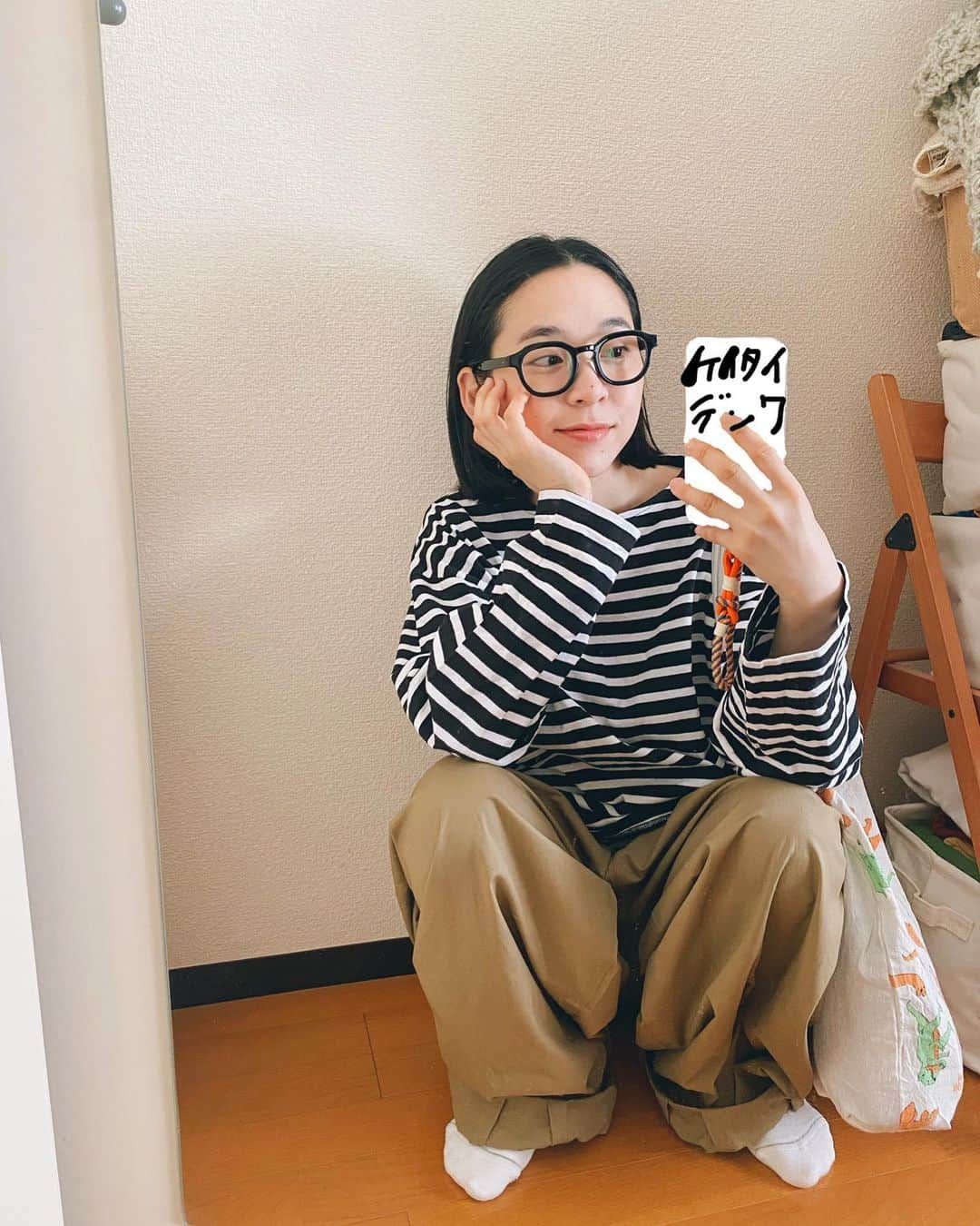 麻絵のインスタグラム：「今日もありがとう〜、お疲れ様でした。  #麻絵服」