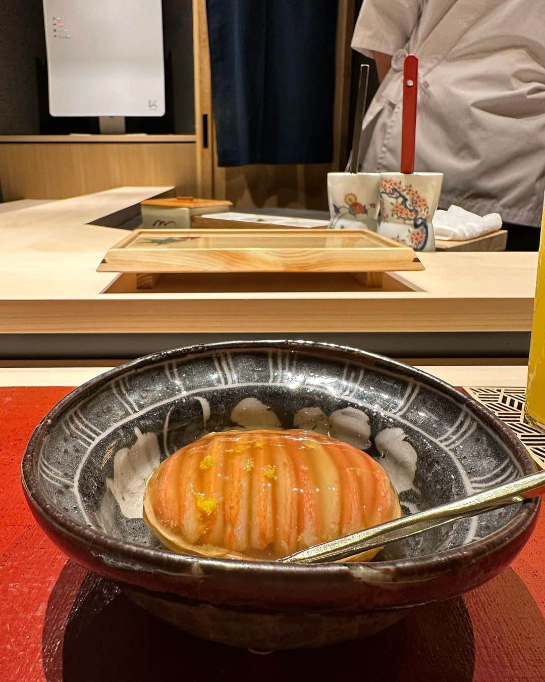 稲川千里さんのインスタグラム写真 - (稲川千里Instagram)「初めましての鮨正一🍣  美味しかった🥰  そして、品数がとても多くて半分くらいしか載せられなかった😨✨ 残さない主義の私でもギブアップしました…🙏🏻  ランチもやっているし、個室は子どもokだそうで、今度ママ会したい💞 @saaaaa0rin」11月14日 22時44分 - chiicamera