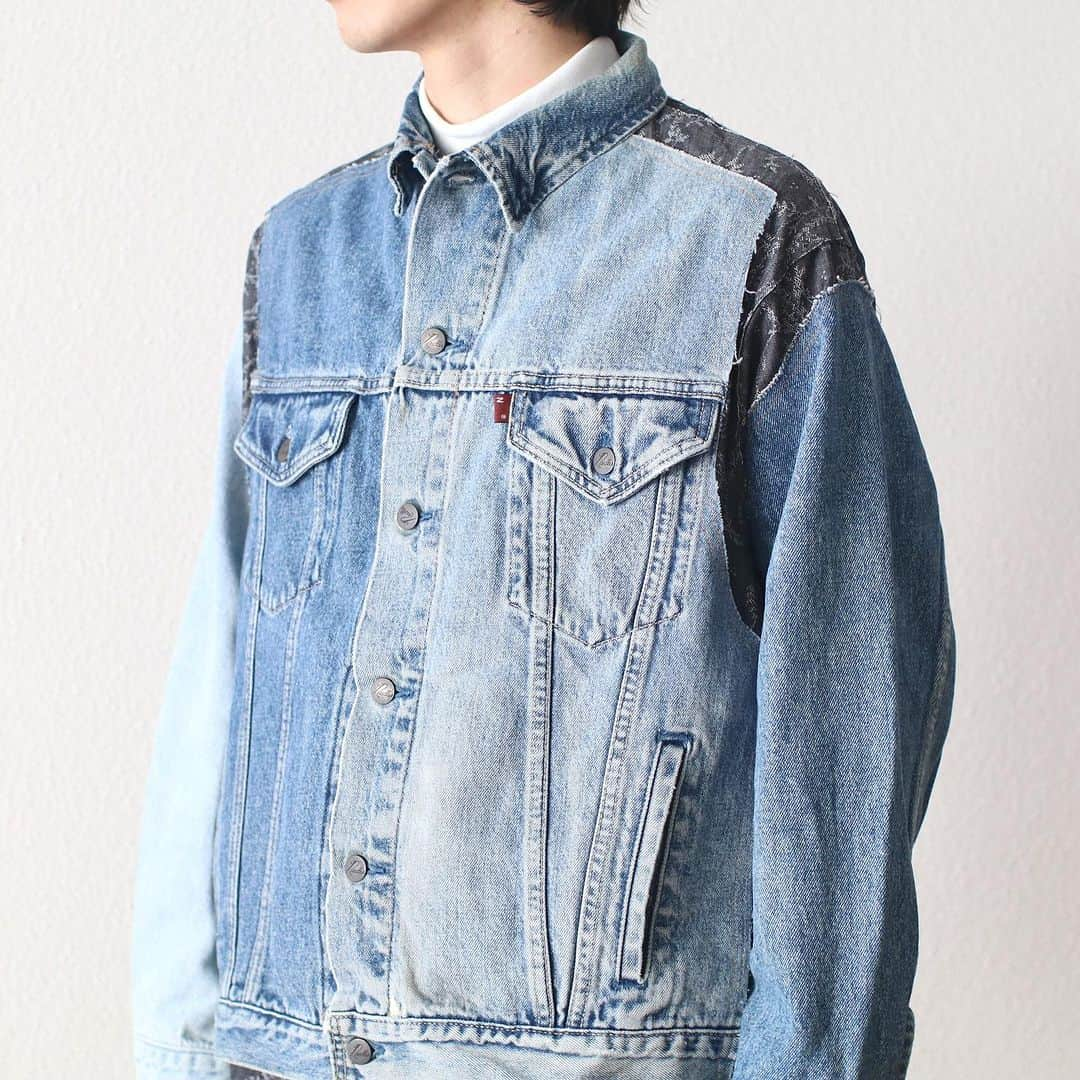 wonder_mountain_irieさんのインスタグラム写真 - (wonder_mountain_irieInstagram)「_ Rebuild by Needles / リビルドバイニードルズ “Jean Jacket - Covered Jacket” ￥35,200- _ 〈online store / @digital_mountain〉 https://www.digital-mountain.net _ 【オンラインストア#DigitalMountain へのご注文、発送】 *24時間受付 *14時までのご注文で即日発送 _ We can send your order overseas. Ordering procedure details can be found  here. > > http://www.digital-mountain.net/html/page56.html _ #NEPENTHES #Needles #RebuildbyNeedles #ネペンテス #ニードルズ #リビルドバイニードルズ _ 実店舗：#WonderMountain @wonder_mountain_ 〒720-0043 広島県福山市船町2-23 JR 「#福山駅」より徒歩10分 #ワンダーマウンテン #japan #hiroshima #福山 #福山市 #尾道 #倉敷 #鞆の浦 近く _ @hacbywondermountain _」11月14日 23時01分 - wonder_mountain_