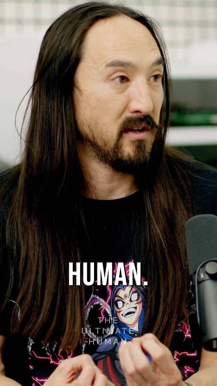のインスタグラム：「This week’s Ultimate Human Podcast with @steveaoki is now available on all platforms. Link in my bio  We had a candid conversation about bio hacking, meditation, and how Steve stay’s in shape while being the most traveled musician in the world. I am really excited for you all to enjoy this one. @ultimatehumanpod」
