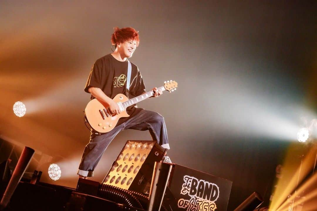 04 Limited Sazabysさんのインスタグラム写真 - (04 Limited SazabysInstagram)「. 11/11(土) 日本武道館 DAY1 『THE BAND OF LIFE』  📸 @fujiitaku」11月14日 23時19分 - 04limitedsazabys_official