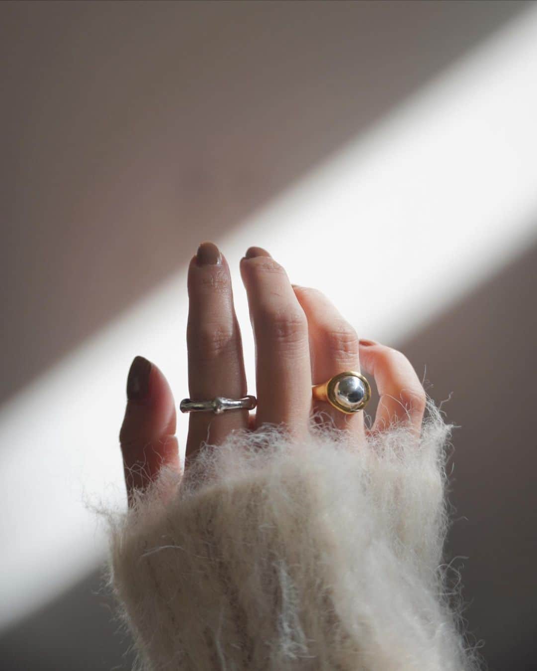 佐藤有里のインスタグラム：「💍✨ @gagan.jewelry」