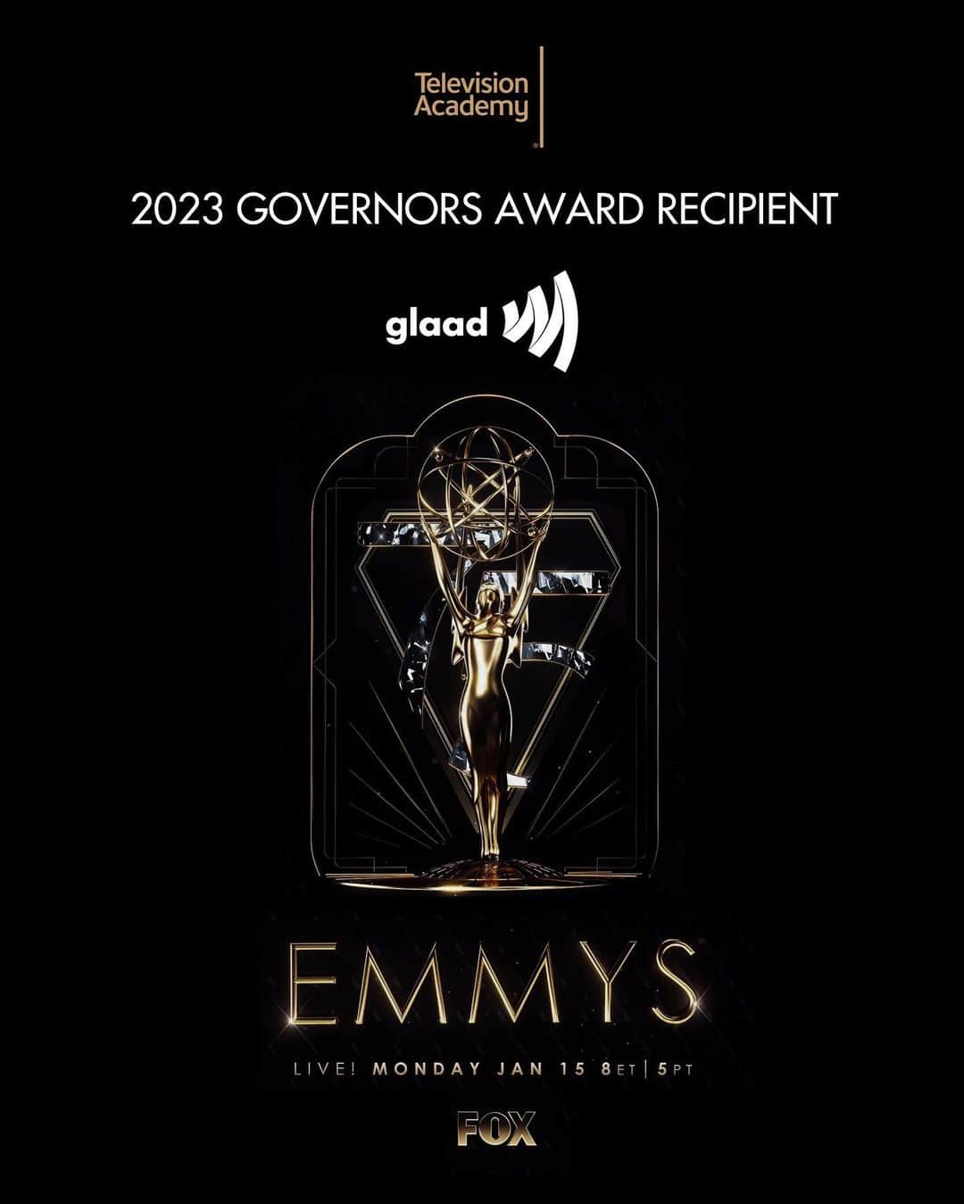 アンソニー・ラモスのインスタグラム：「GLAAD will receive the Governors Award at the 75th Primetime Emmy Awards on FOX on January 15! #Emmys  The Board of Governors of the @TelevisionAcad may, when warranted, recognize an individual, company, or organization that has made a profound, transformational, and long-lasting contribution to the arts and/or science of television by presenting them with the Governors Award.  Thank you to our founders and all the LGBTQ and ally creatives, advocates and talent who have contributed to our mission.  This is a historic moment for LGBTQ visibility across Hollywood and we could not be prouder! 🏆🏳️‍🌈❤️」
