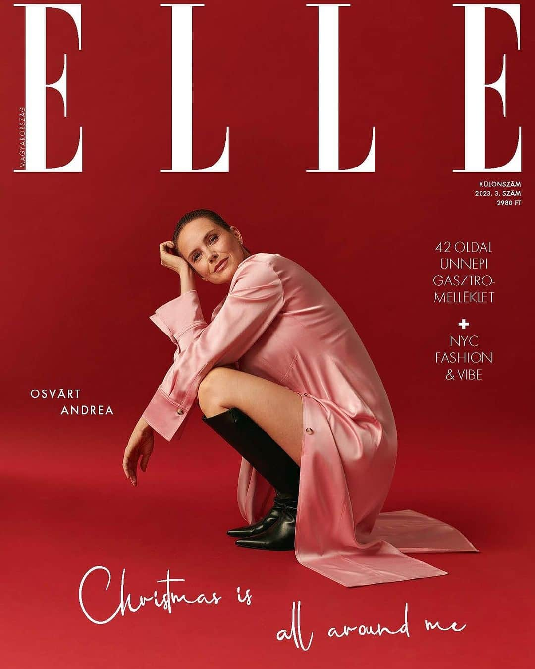 アンドレア・オズヴァルトさんのインスタグラム写真 - (アンドレア・オズヴァルトInstagram)「@ellehungary, thank you and your team for having me in your #xmas issue ❤️ I love prepping for #Christmas! 🎄💫✨ Love is all around us!」11月14日 23時27分 - andreaosvart