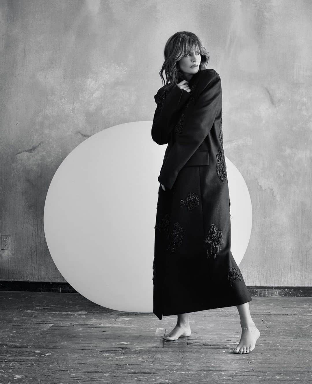 ジェイソンウーさんのインスタグラム写真 - (ジェイソンウーInstagram)「HELENA @helenachristensen in #JasonWuCollection #Fall2023 black applique oversized coat ⁠for @lofficielturkiye  ⁠ Photographer: @heidiniemalaphoto⁠ Fashion Editor: @thecannonmediagroup⁠ Hair Stylist: @harryjoshhair ⁠ Make up artist: @sooparkmakeup⁠ Manicurist: @nailnori」11月14日 23時32分 - jasonwu