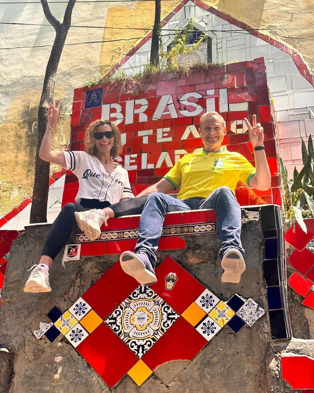 Despierta Americaさんのインスタグラム写真 - (Despierta AmericaInstagram)「@alantacher disfruta  de Brasil  junto a su esposa @cristybernal」11月14日 23時33分 - despiertamerica