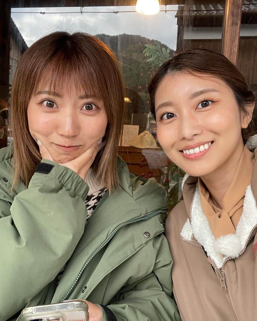 木村那津美のインスタグラム：「💨  兼頭のぞみとかいて〇〇常習犯と読みます🥹 （今朝は急がば回れで迂回したら 結局その道も遅くなったそうです🥹 安全第一なので、遅くなる連絡さえしてくれたら、と 我々は思っております。）  プチ女子旅してきました🥰🥰 津和野の方、あげたがりさん多い （ありがとうございます）」