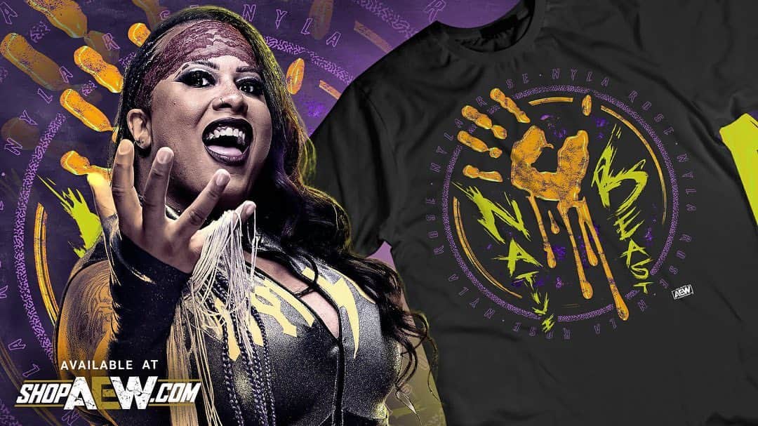 ナイラ・ローズのインスタグラム：「🚨NEW MERCH ALERT 🚨  Head over to @shopaew and get you some a me!」