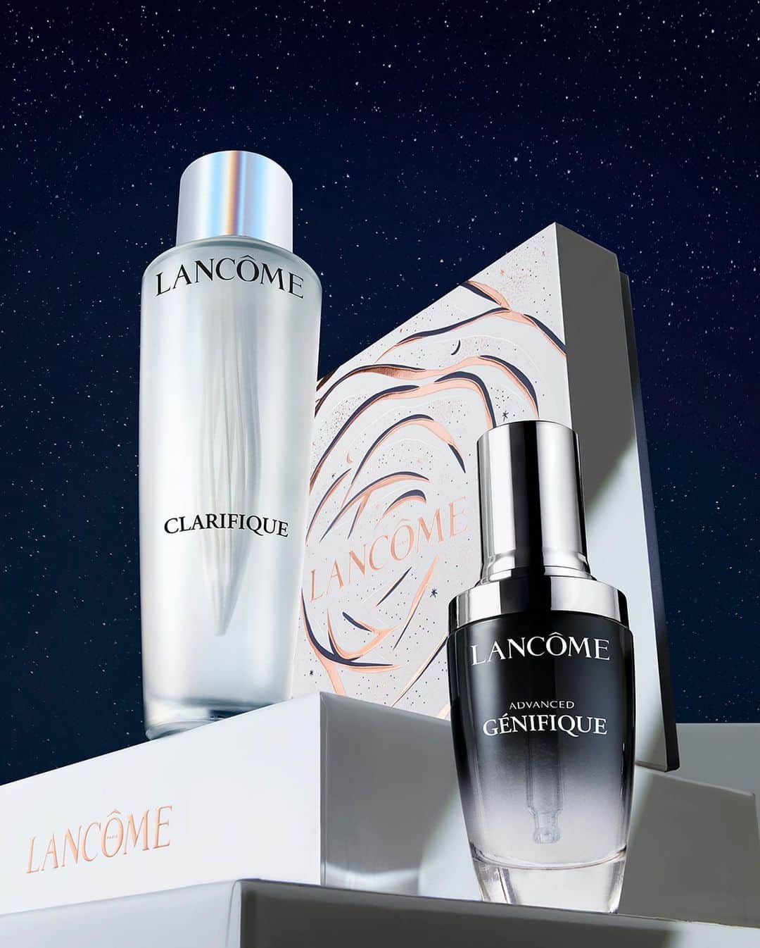 Lancôme Officialのインスタグラム：「Gift the extraordinary this Holiday season. For a night of grandeur, discover Lancôme icons: Advanced Génifique Serum, Advanced Génifique Eyes and Clarifique Dual Essence. Unwrap the true essence of the extraordinary.  #Lancome #LancomexLouvre #Holiday23」