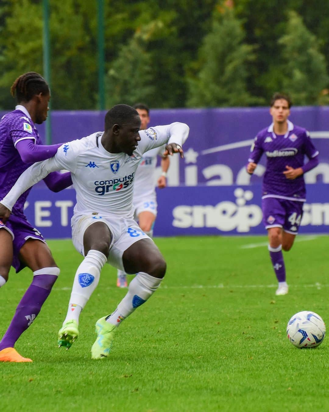 エンポリFCさんのインスタグラム写真 - (エンポリFCInstagram)「📸📸 #Primavera  #FiorentinaEmpoli」11月15日 2時01分 - empoli_fc_official