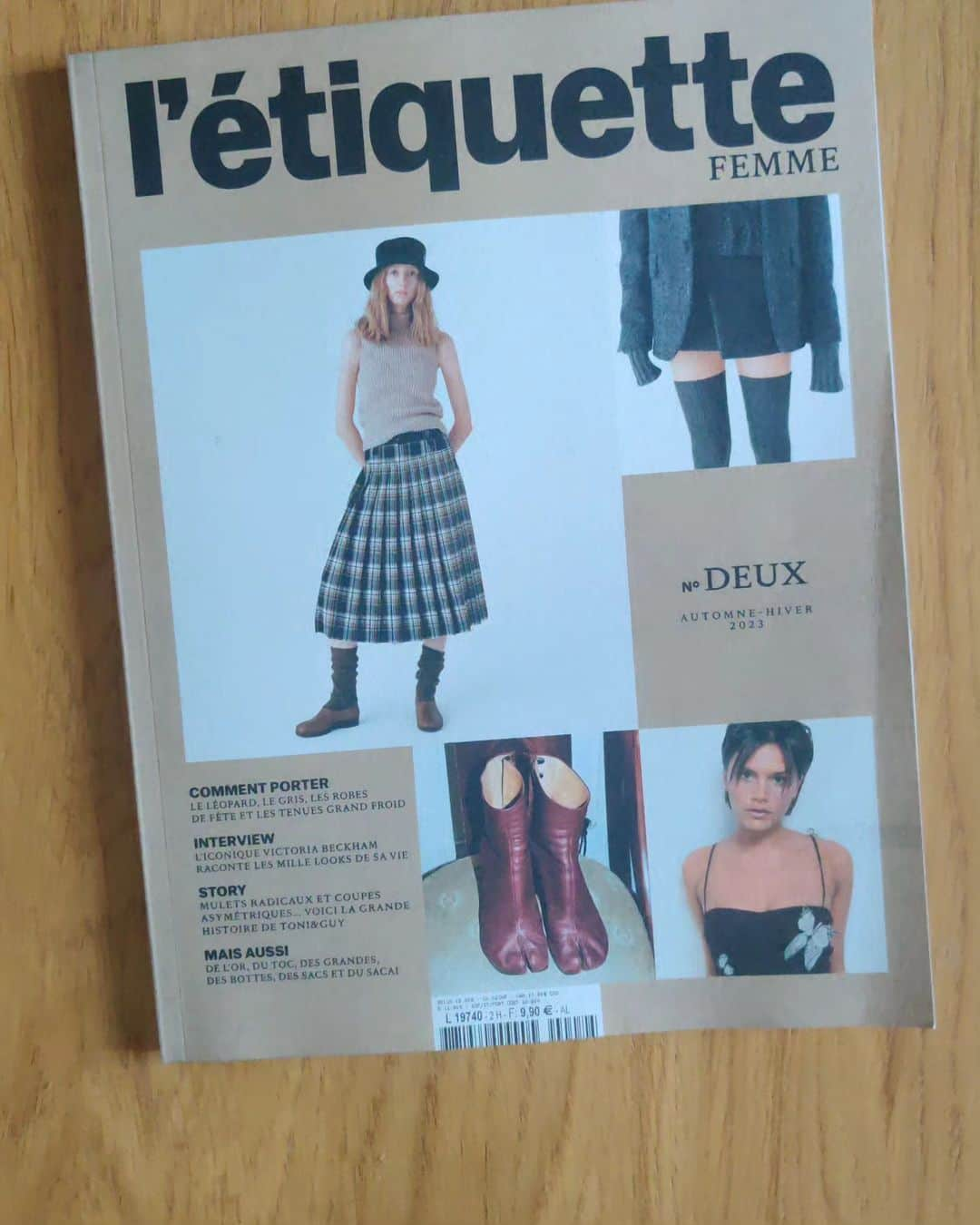 ラボッテガーディアンのインスタグラム：「Nous sommes heureux de figurer dans le magazine l'Étiquette, le numéro 2 pour Femmes qui vient de sortir.  @letiquette_magazine un plaisir à voir et à lire.  Modèle: la Gardian haute   Merci à toute l'équipe de prendre le temps de sourcer des marques de fabriquant pour les femmes également ❤️   #letiquettemagazine #letiquettemagazinefemme」