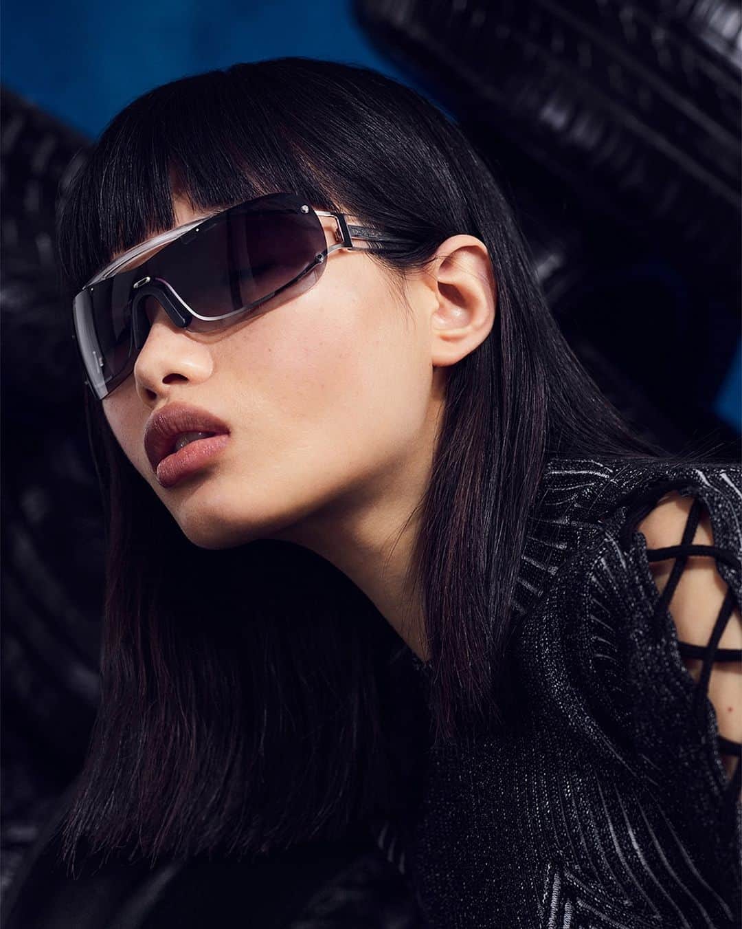 OFF-WHITE C/O VIRGIL ABLOHのインスタグラム：「fall-winter 23 Off-White™ “Big Wharf” sunglasses now available online at off---white.com and at select Off-White™ boutiques worldwide」