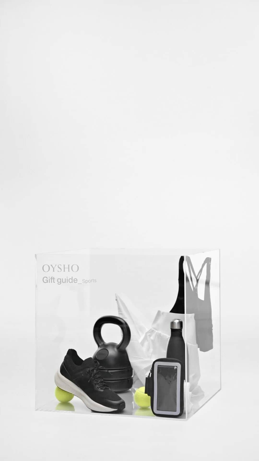 Oyshoのインスタグラム：「GIFT GUIDE: SPORT COMBO  Choose your favourite combo 🎁 . . . #oysho #gift #giftguide #sports」