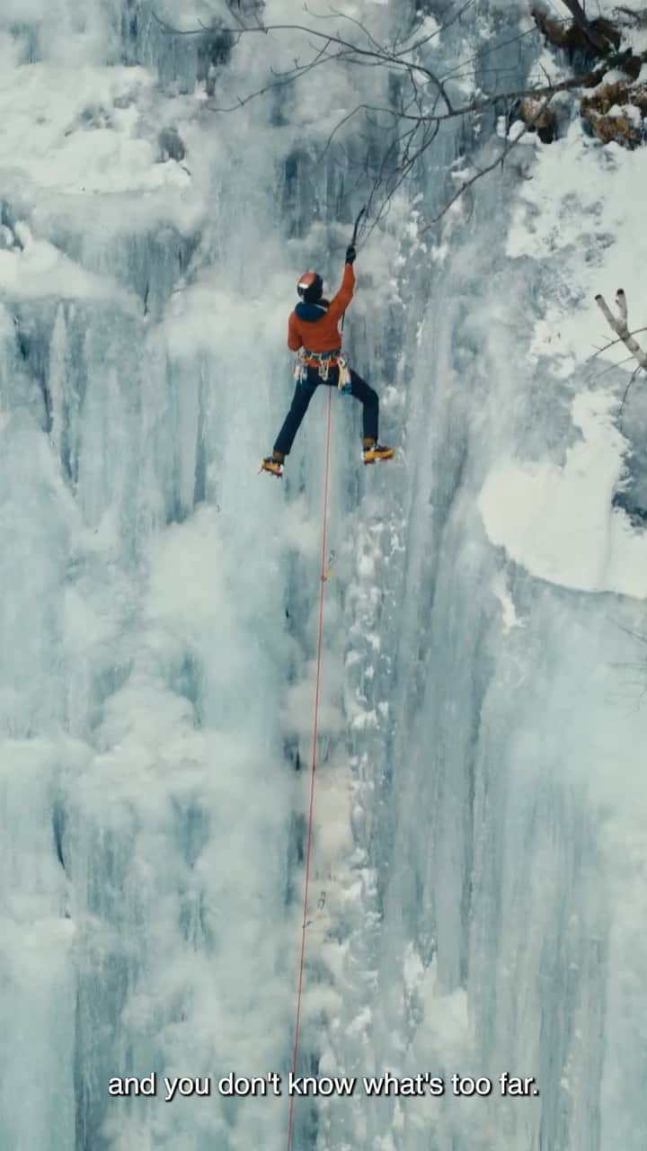 アークテリクスのインスタグラム：「A tale of resilience, grit and elite rescue volunteers going out of their way to save the lives of strangers, 109 BELOW traces how an attempted rescue on Mount Washington in 1982 changed not only the course of two climbers’ lives - but also the lives of the rescuers who attempted to save them, and the future of prosthetics, forever.  #arcteryx」