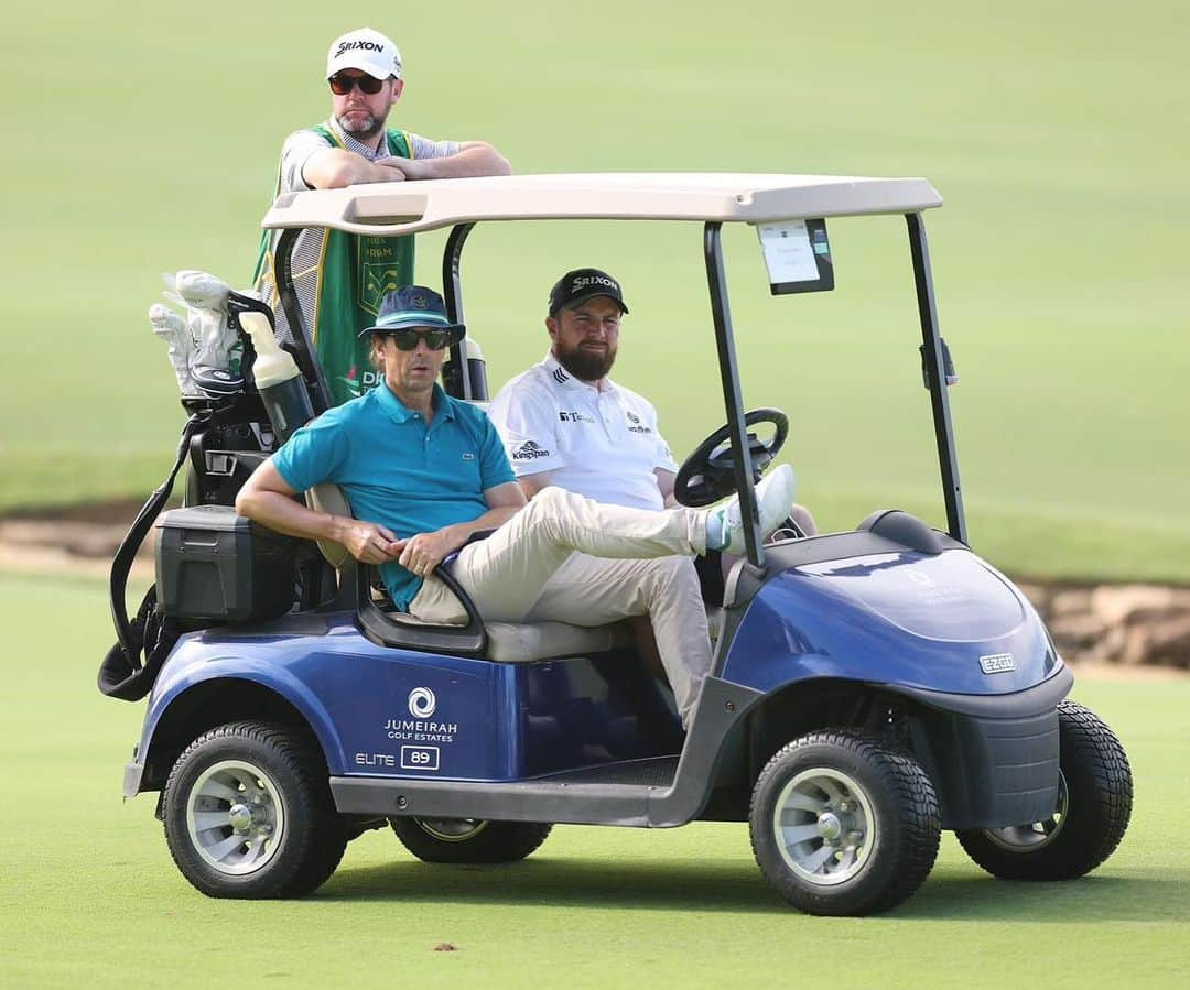 シェーン・ローリーさんのインスタグラム写真 - (シェーン・ローリーInstagram)「Leisurely start to the week here in Dubai. Last week of the year…. Let’s go ☘️」11月15日 3時50分 - shanelowrygolf