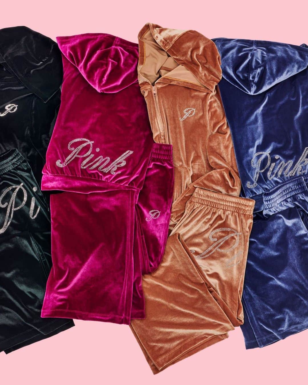 Victoria's Secret PINKのインスタグラム：「Sleigh bells bling…or something like that. Shop Velour galore and let your festive spirit shine just like these Y2K-inspired faves.」