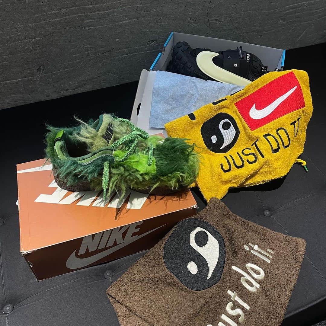 RINKAN渋谷店のインスタグラム：「. 《 NIKE CPFM 》  size  black:us11 green:us11.5 ⁡ －－－－－－－－－－ー－－－－－－－－－－－－－－  商品の詳細につきましてはDM、又はお電話にてお問い合わせ下さい。 ⁡ DMやお電話からの郵送販売も可能です。 ⁡ ショッピングローンなど各種お支払い方法もご用意しておりますのでご相談下さい。 ⁡ International shipping is available. Please contact us though DM. ⁡ ⁡ 〈RINKAN SHIBUYA〉 TEL：03-5458-3050 LINE ID：@283swjhf」