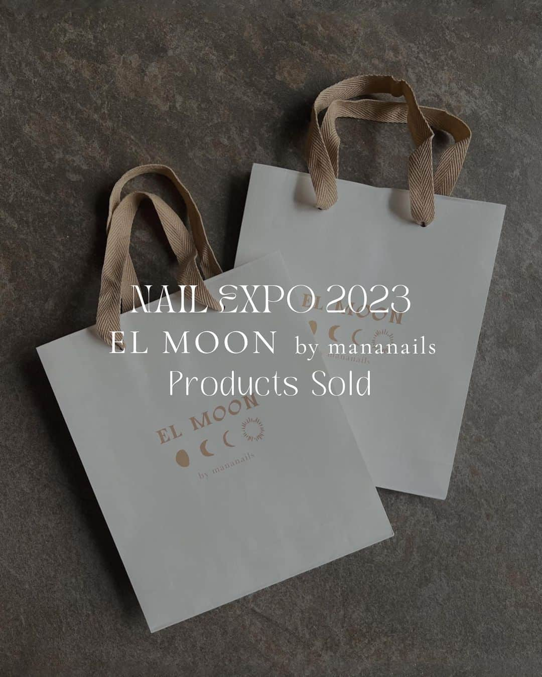 mananailsのインスタグラム：「NAIL EXPO 2023 販売商品のお知らせ📢  EL MOON全ての商品が販売されます🌙 SALE商品は20〜30%off✨ @trinagel_official boothにてお買い求め頂けます。  ※ EL MOONアイテム2点以上購入で EL MOONオリジナルショッパーが付きます🤍🛍️」