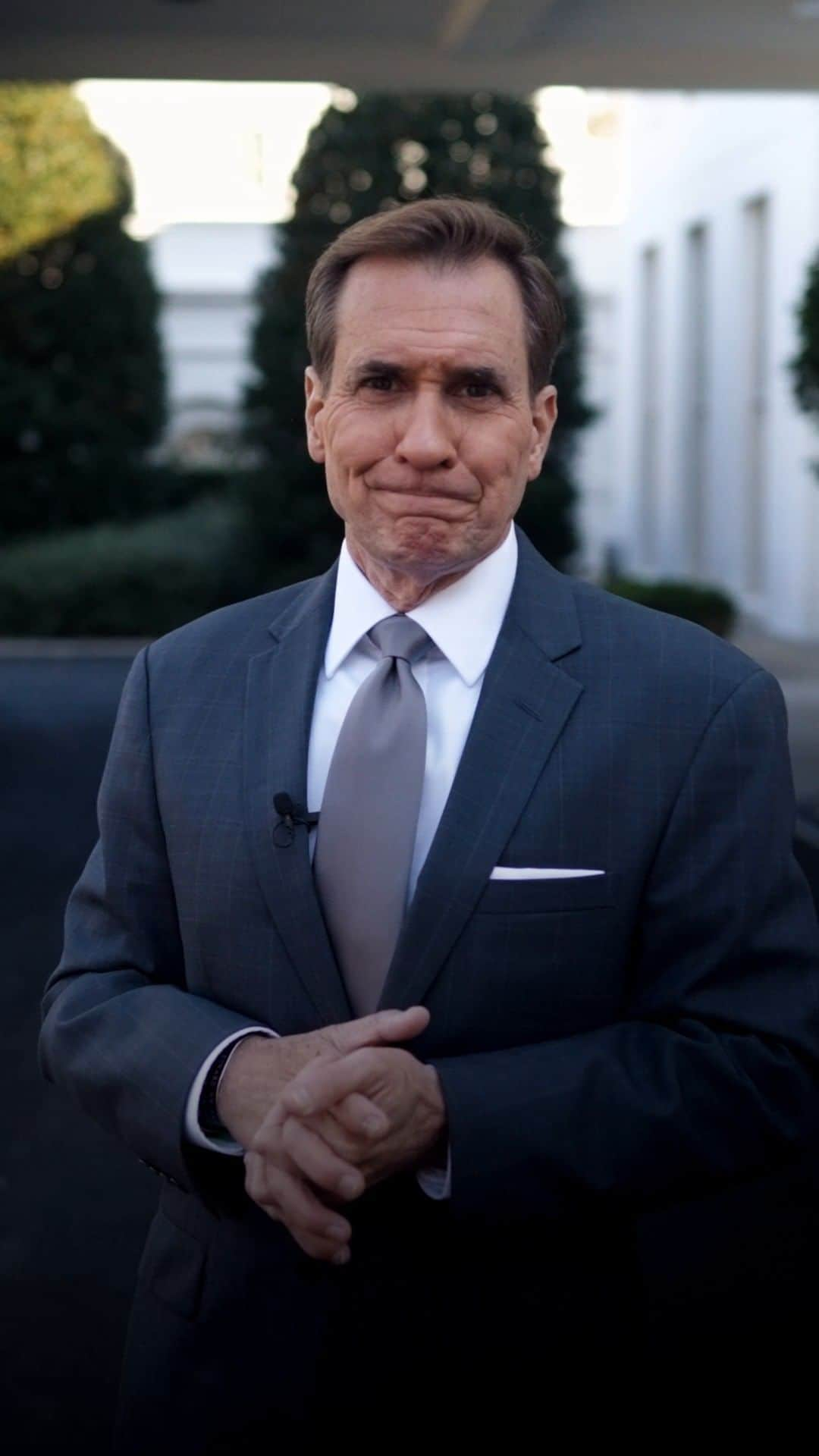 The White Houseのインスタグラム：「President Biden will depart for San Francisco today to host @apec's Economic Leaders’ Week.  Watch as National Security Council Coordinator for Strategic Communications John Kirby explains President Biden’s goals for this forum.」