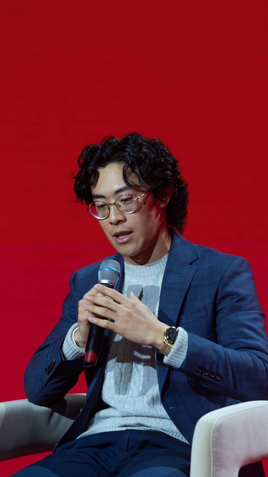 オメガのインスタグラム：「Figure skater Nathan Chen shares what it takes to compete and win on the ice during a panel discussion at Planet OMEGA New York. A quest for precision that resonates with our own values.  #OMEGA  #OMEGAOfficialTimekeeper  @nathanwchen」
