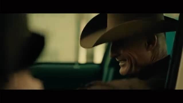 ティモシー・V・マーフィーのインスタグラム：「Another scene from Mobland...I couldn't really publicize it when it came out.The reason I did this one was all my scenes were with John Travolta I'd been a big fan of his ever since I saw him strutting down the sidewalk in New York for the opening of Saturday Night Fever.So,last year I finished a night shoot on Herd in Missouri and jumped on a red eye to Georgia to shoot with John.Such a fine actor and an even finer human being. @johntravolta @moblandmovie @herd.film @itunesmovies @amazonstudios」