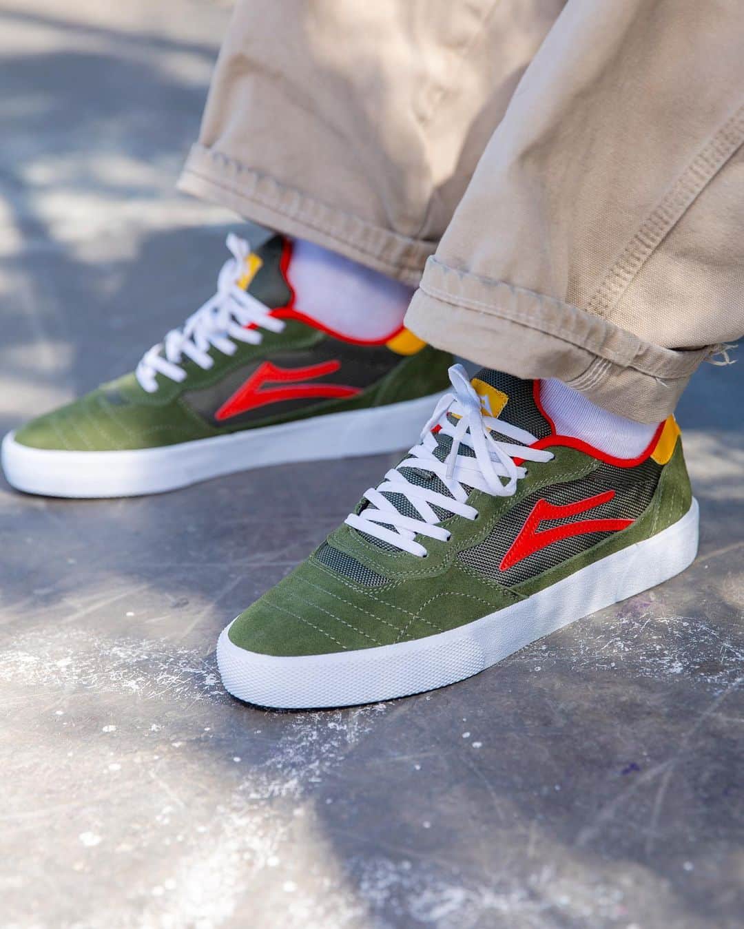 ラカイリミテッドフットウェアのインスタグラム：「Cambridge in Olive/Yellow Suede Part of our Chive Green Color Collection Available now at skate shops and Lakai.com #Lakai」