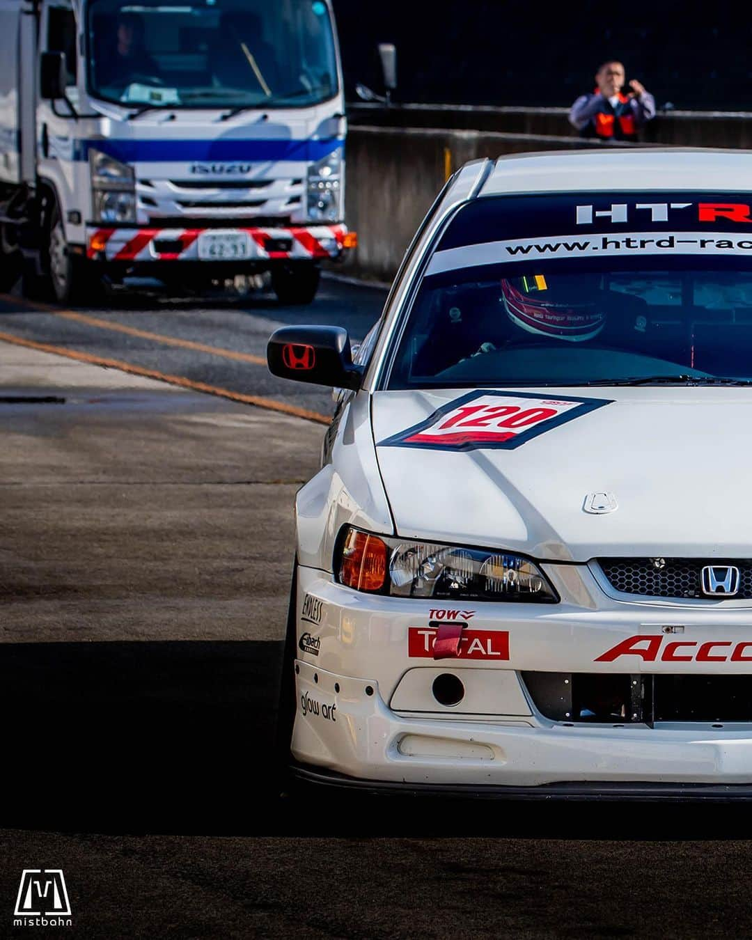 mistbahnさんのインスタグラム写真 - (mistbahnInstagram)「_ HTRD Honda CL1 Accord Euro R _ 🚗: @htrdracing / @seqenceal_akkun 📷: @mistbahn _ Shot on Oct-15 2023 🏁 "Circuit Festa ( @circuit_festa_west_japan )" "HONDA ONE MAKE RACE". Central Circuit (Hyogo Japan) _ JP) 2023年10月15日、セントラルサーキットで開催された「サーキットフェスタ ( @circuit_festa_west_japan )」内の「ホンダ・ワンメイク・レース」で撮影。 _ #circuitfesta #circuitfesta2023 #サーキットフェスタ #サーキットフェスタ2023 #hondaonemakerace #ホンダワンメイク #ホンダワンメイクレース #centralcircuit #セントラルサーキット #htrd #htrdracing #jtcchondakyoto #honda #hondaccord #ホンダアコード #accord #cl7 #hondatorneo #torneo #ホンダトルネオ #トルネオ #hondaaccordeuror #euror #h22a #hseries #timeattack #timeattackjapan #hondasontrack #teamenkei #nt03」11月15日 8時07分 - mistbahn